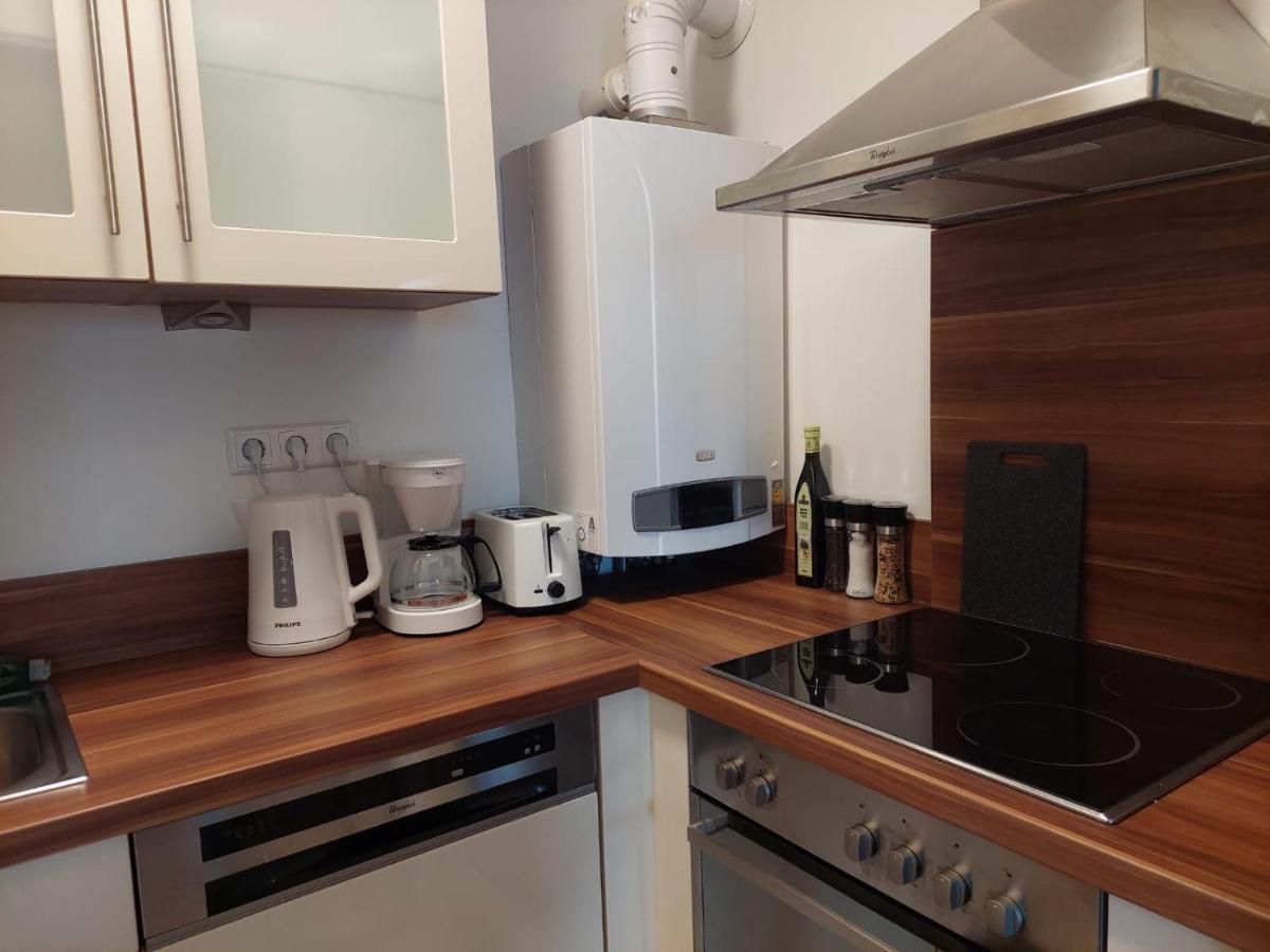 Balcony Apartment, 5 Min Walk To First District Виена Екстериор снимка